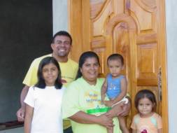 Juan Alberto and family