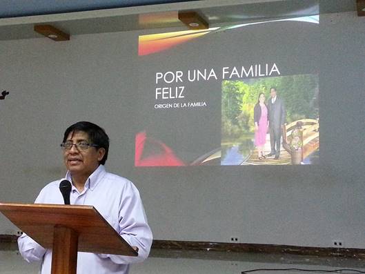 Peniel Theological Semianry workshops and conferences in Ecuador