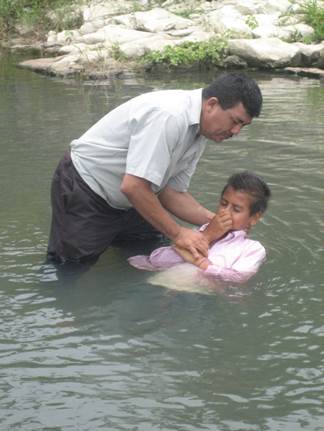 Abide in Christ Baptist Church baptism Esteli, Nicaragua.