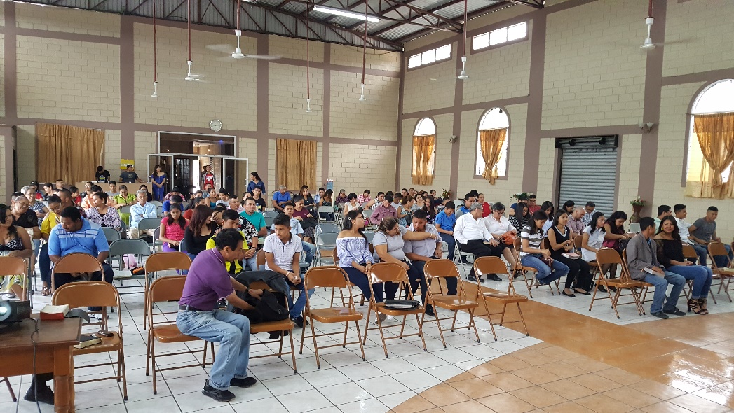 Abide in Christ evangelism and discipleship at Hebron Baptist Church, Tegucigalpa, Honudras.