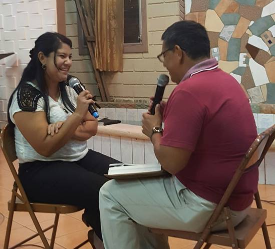 Personal evangelism training at Hebron Baptist Church, Tegucigalpa, Honduras