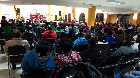 Seminary studetns choir at Peniel Theological Seminary
