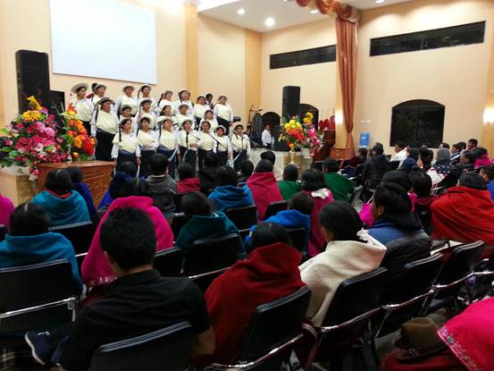 Quichua choir Peniel Theological Seminary