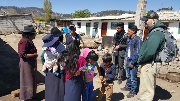 Peniel Theological Seminary evangelism team in Riobamba, Ecuador.