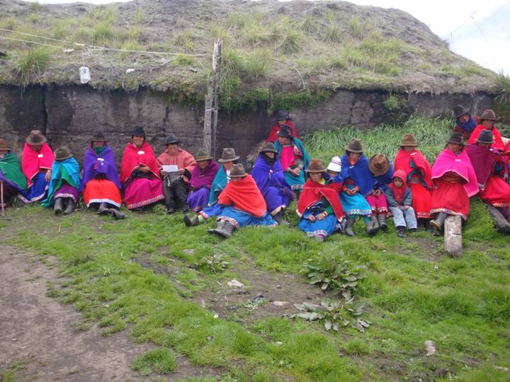 Quechua believers enjoying meal at evangelism conference